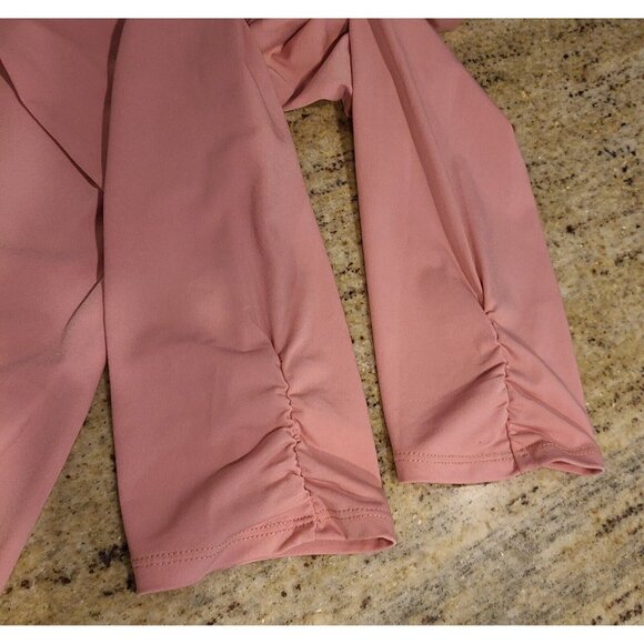 Simply Emma Size 1X Sharkbite Hem 3/4 Sleeve Beaded Embellished Neck Top Pink - Picture 12 of 15